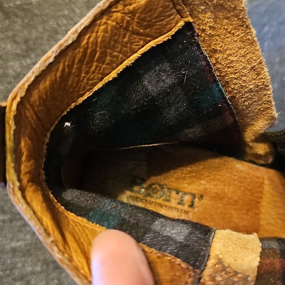 ๐ค Born Brown Leather Ankle Boots - Picture 7 of 8